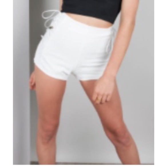 Zachary The Label / Shorts - Picture 1 of 4